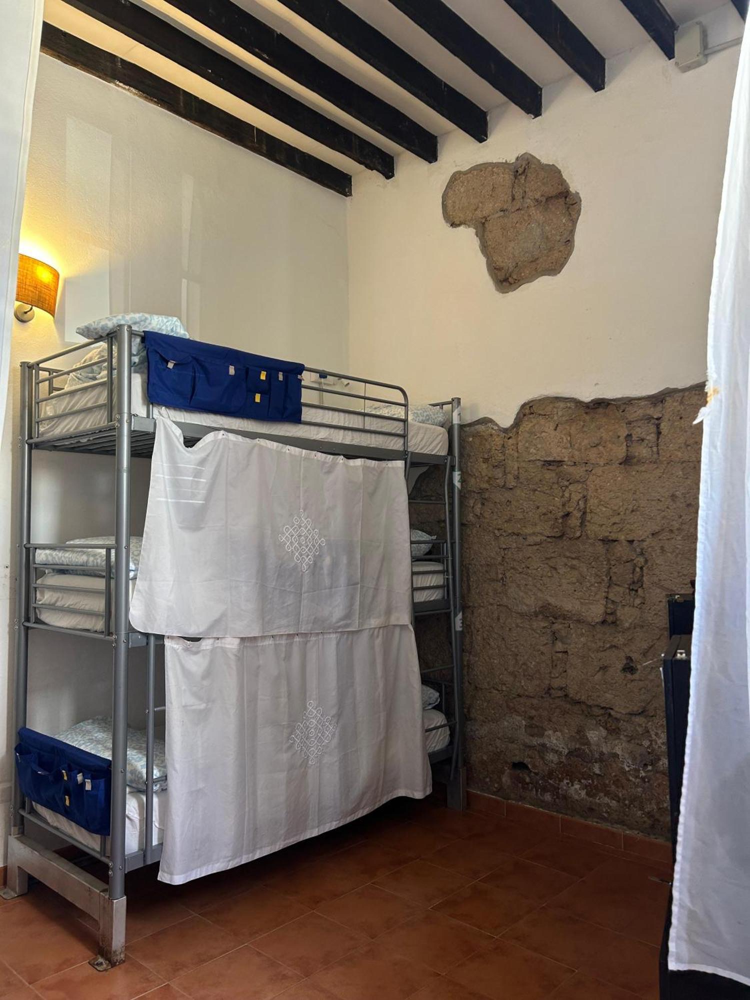 Ashavana Nest Hostel เอลเมดาโน ห้อง รูปภาพ